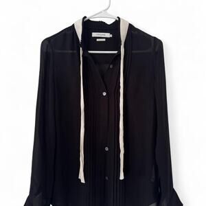 Frame long sleeve button